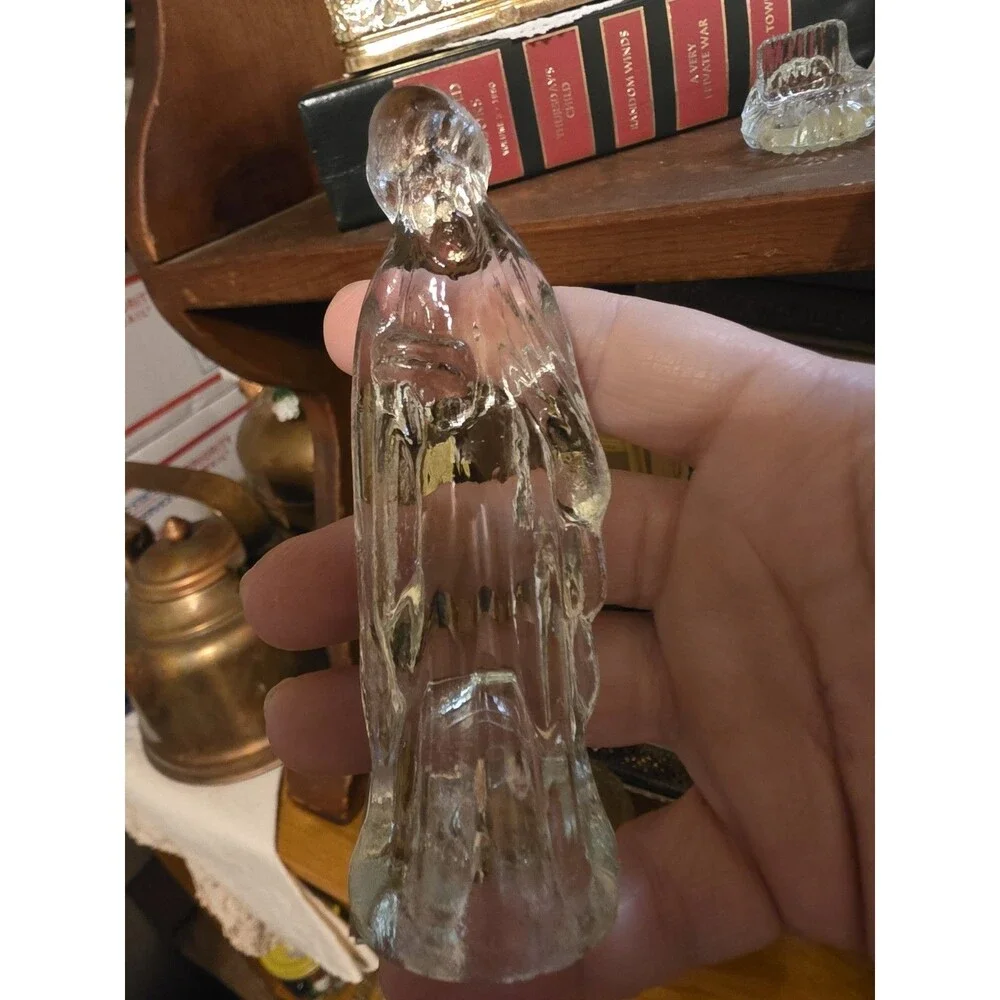 Vintage 6 Piece Clear Glass Nativity Set Hollow Base Holy Family Wise Men Vtg